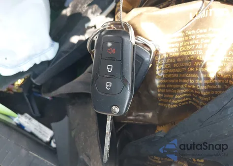 2020 Ford Escape S z USA, uszkodzony, nr VIN 1FMCU0F62LUC29589